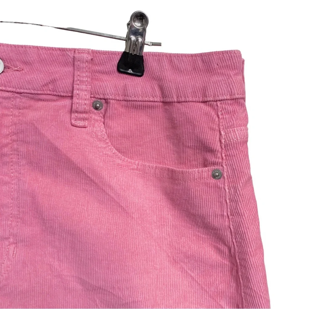 SNEAK PEEK CORDUROY MINI SKIRT IN PINK